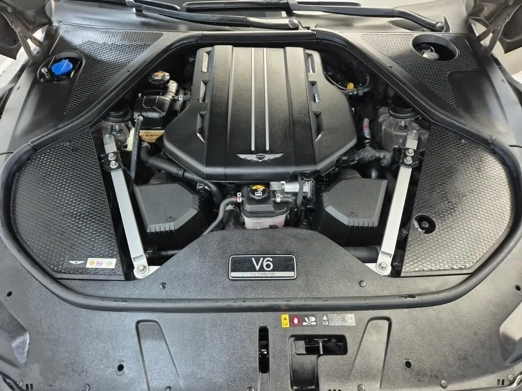 Genesis G90 2022 photo 5