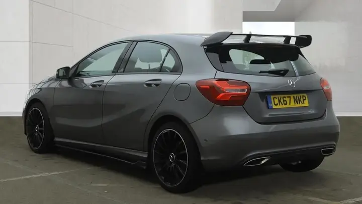 Mercedes-Benz A-Class 2017 photo 3
