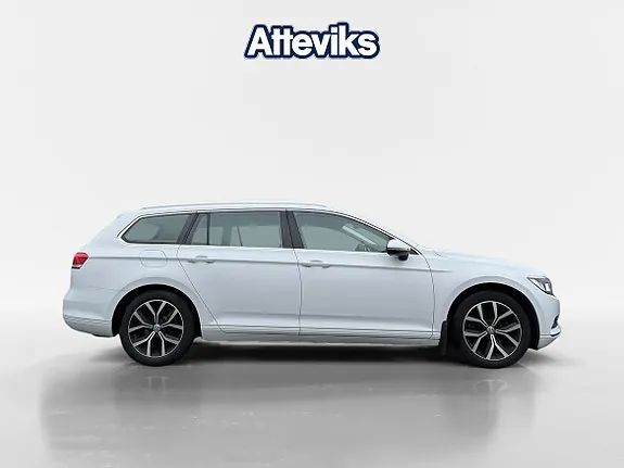 Volkswagen Passat 2018 photo 2