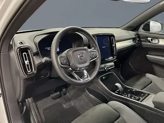 Volvo Xc40 2027 photo 5