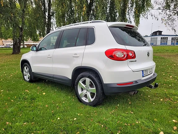 Volkswagen Tiguan 2011 photo 5
