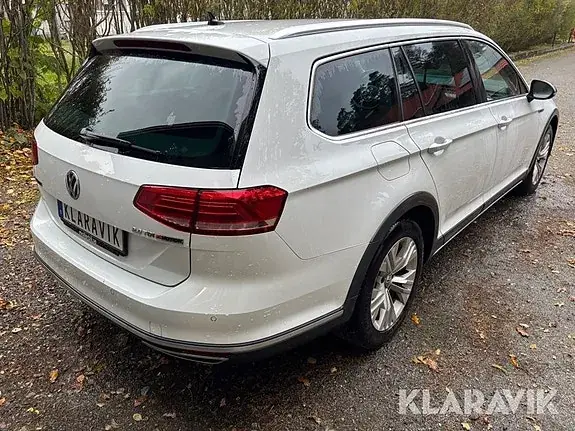 Volkswagen Passat 2017 photo 3