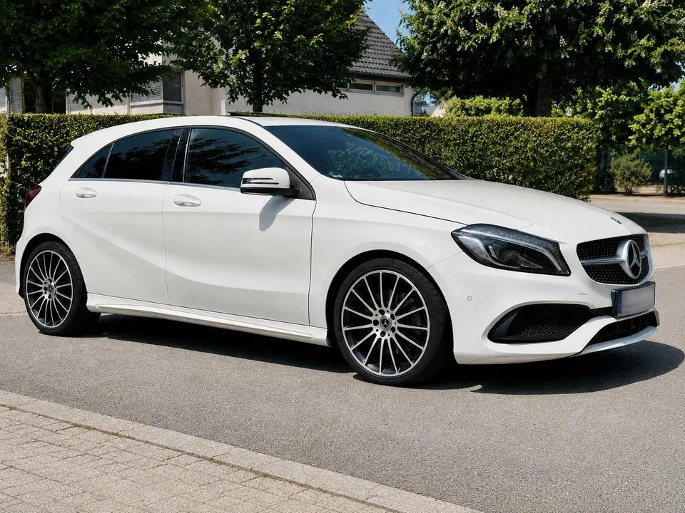 Mercedes-Benz A250