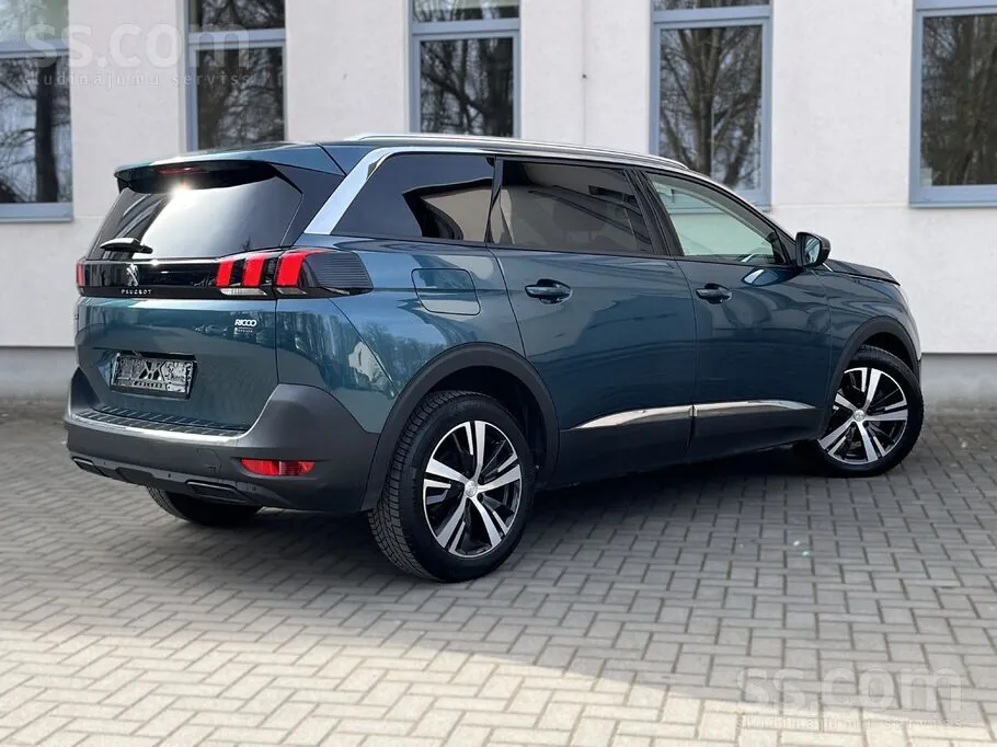 Peugeot 5008 2018 photo 5