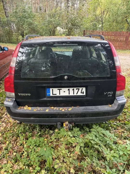 Volvo V70 2002 photo 2