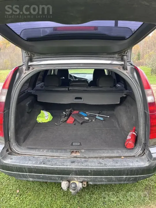 Volvo V70 2003 photo 5