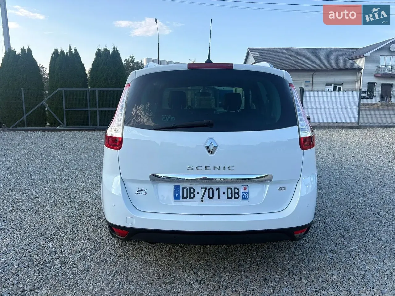 Renault Grand Scenic 2013 photo 5