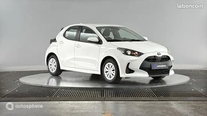 Toyota Yaris 2022 photo 3
