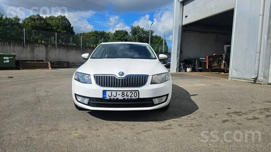 Skoda Octavia 2013 photo 2