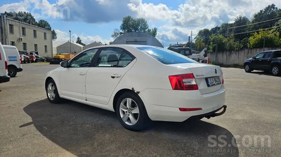 Skoda Octavia 2013 photo 5