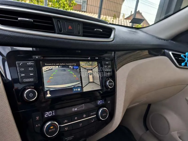 Nissan X-Trail 2015 photo 5