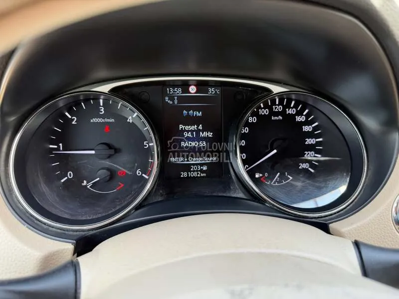 Nissan X-Trail 2015 photo 4