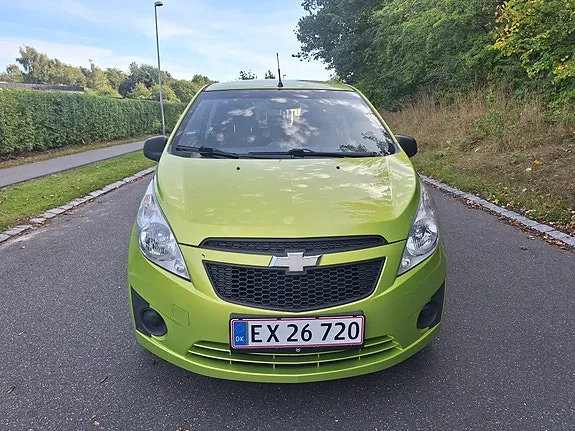 Chevrolet Spark 2011 photo 2