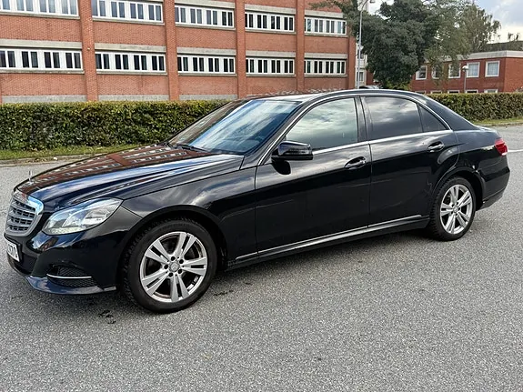 Mercedes-Benz E200 2014 photo 4