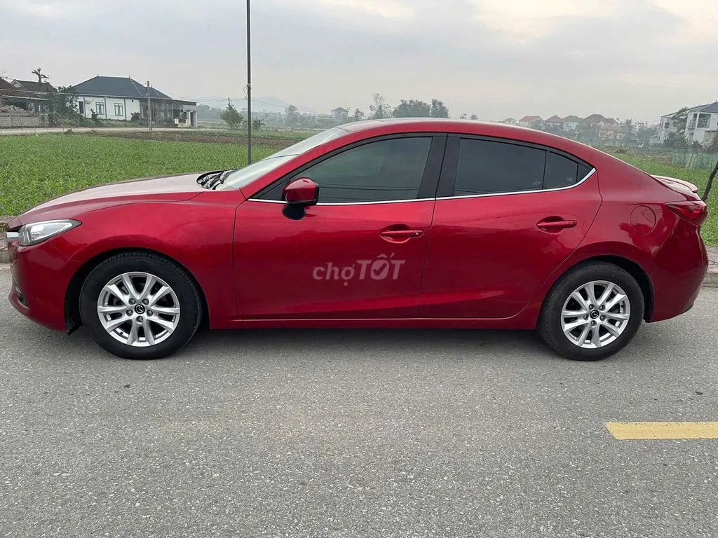 Mazda 3 2019 photo 2