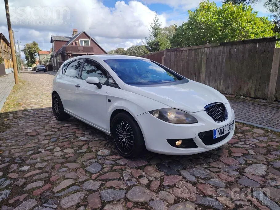 Seat Leon 2007 photo 2