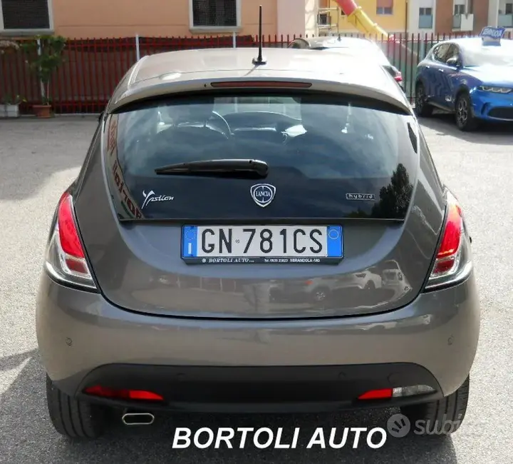 Lancia Ypsilon 2023 photo 4