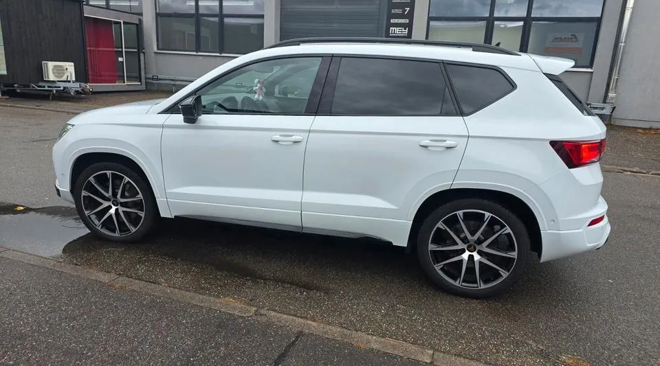 Cupra Ateca