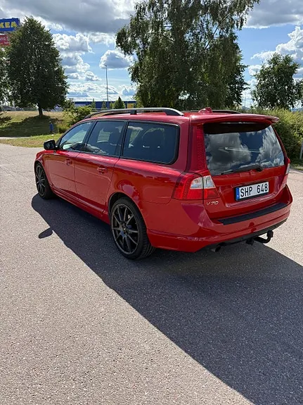 Volvo V70 2013 photo 2