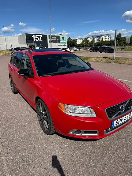 Volvo V70 2013 photo 4