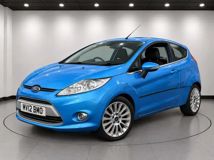 Ford Fiesta 2012 photo 2