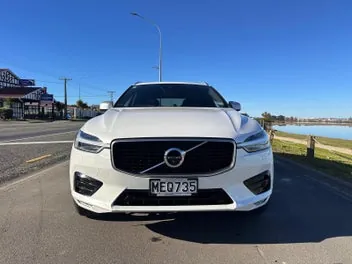 Volvo Xc60 2019 photo 3