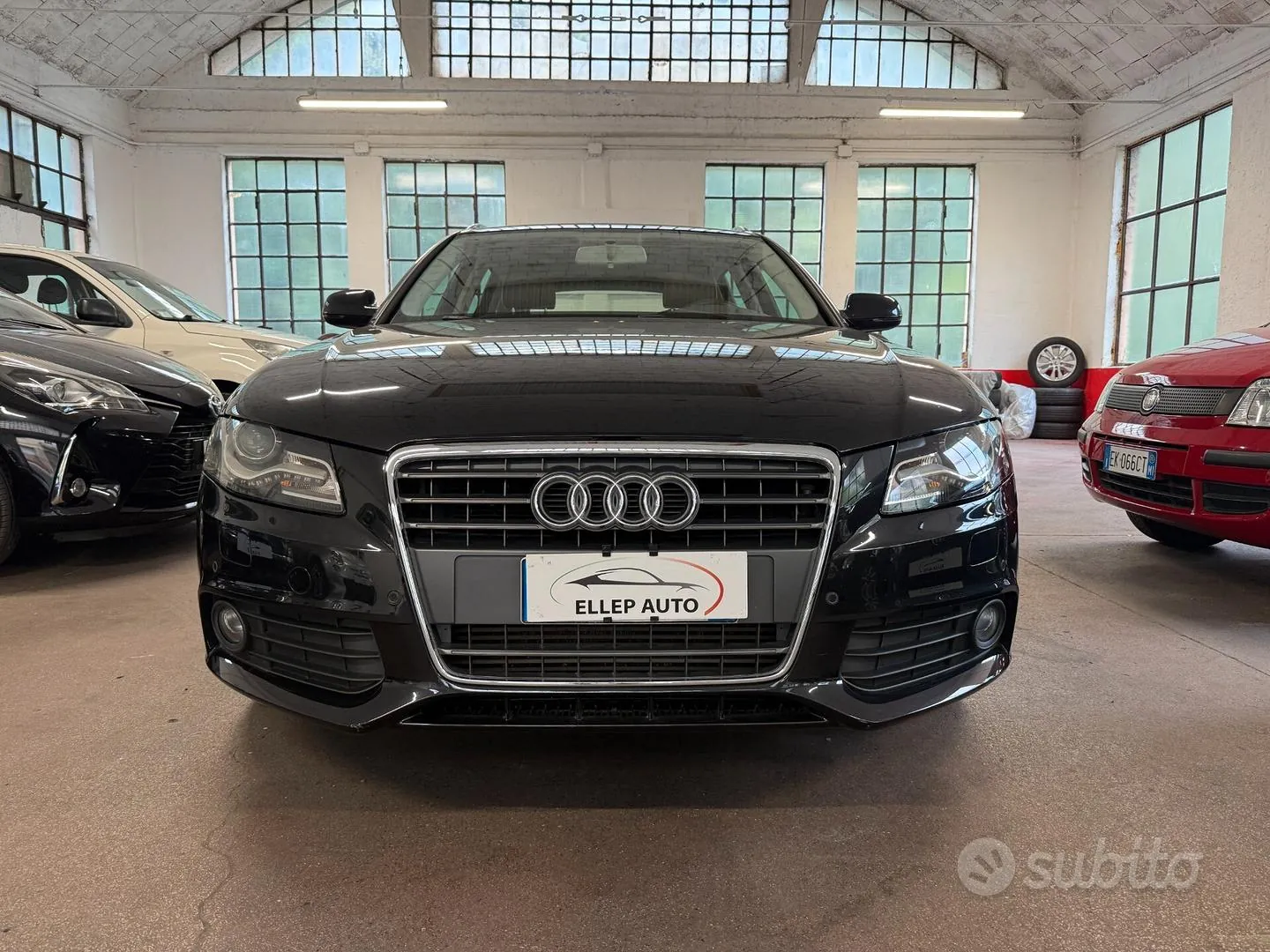 Audi A4 Avant 2012 photo 3