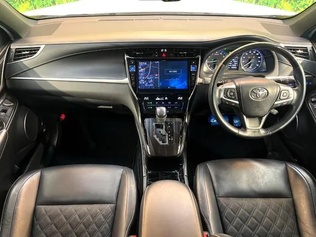 Toyota Hariera 2018 photo 2