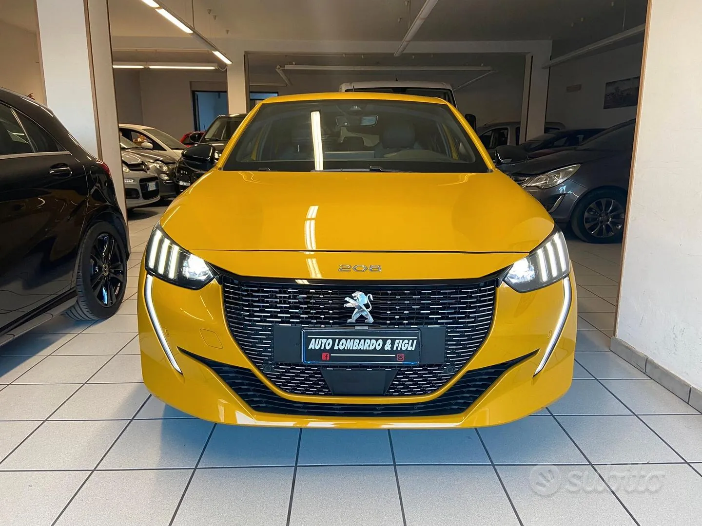 Peugeot 208