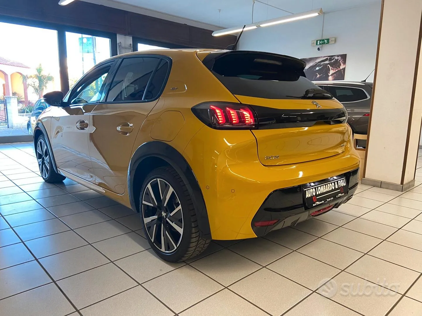 Peugeot 208 2022 photo 3