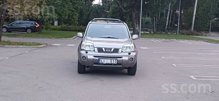 Nissan X-Trail 2005 photo 3