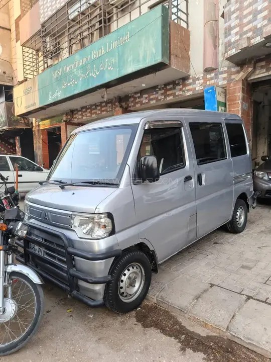 Mitsubishi Minicab