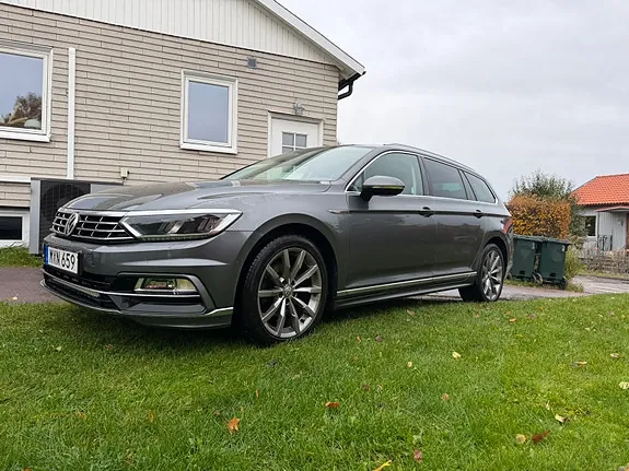 Volkswagen Passat 2017 photo 2