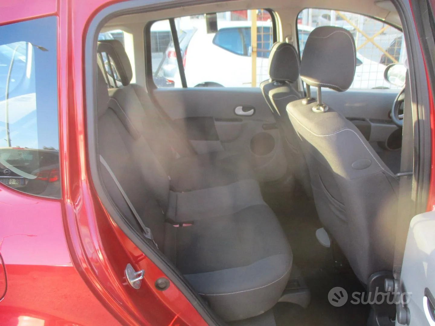 Renault Modus 2011 photo 3