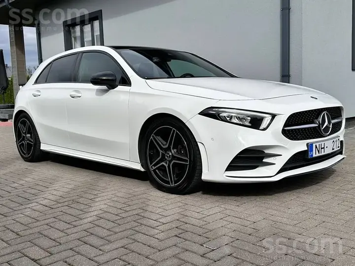 Mercedes-Benz A200 2018 photo 2