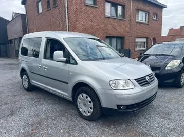 Volkswagen Caddy Combi 2010 photo 3