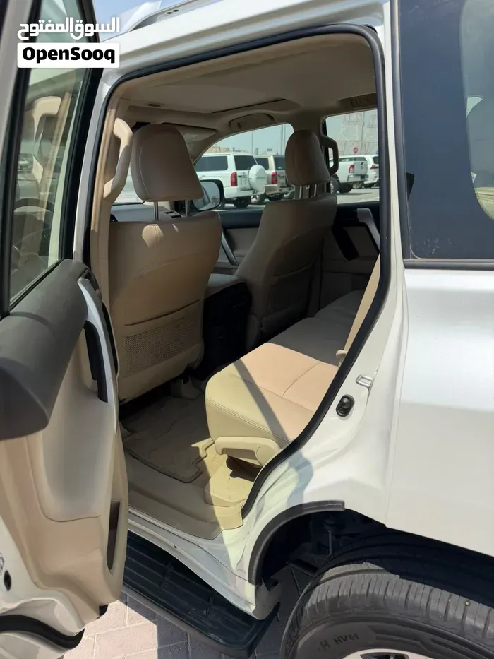 Toyota Prado 2023 photo 4