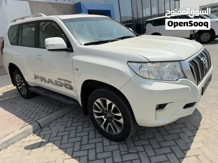 Toyota Prado 2023 photo 2