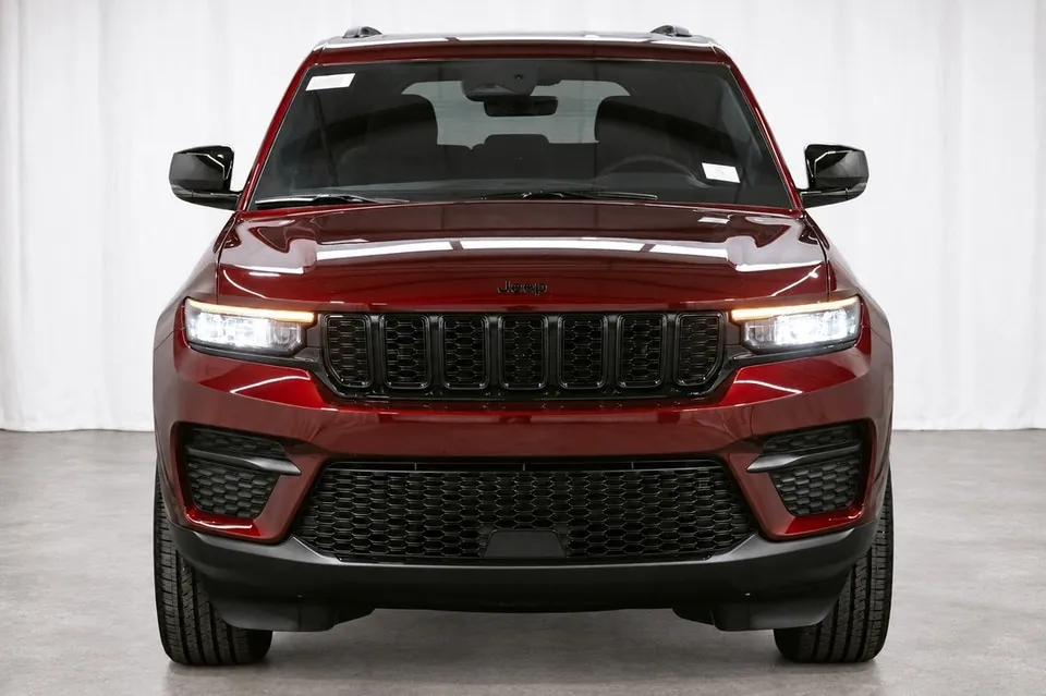 Jeep Grand Cherokee 2025 photo 2