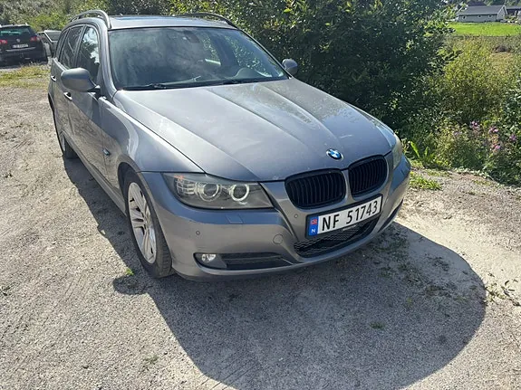 BMW 320D 2009 photo 3