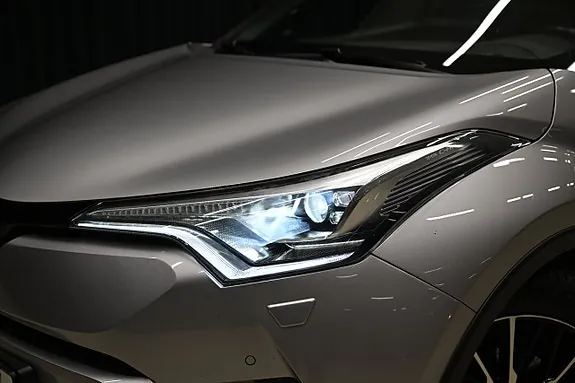 Toyota C-Hr 2017 photo 4