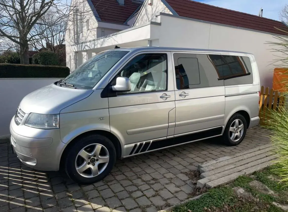 Volkswagen T5