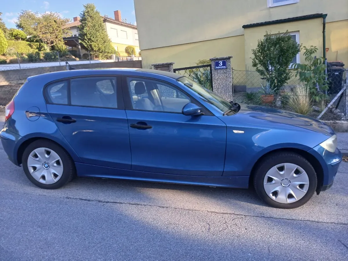 BMW 1 Series 2006 photo 3