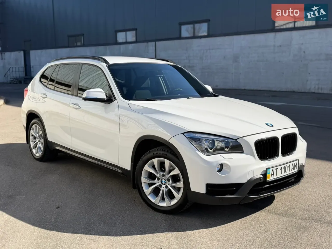 BMW X1 2014 photo 2