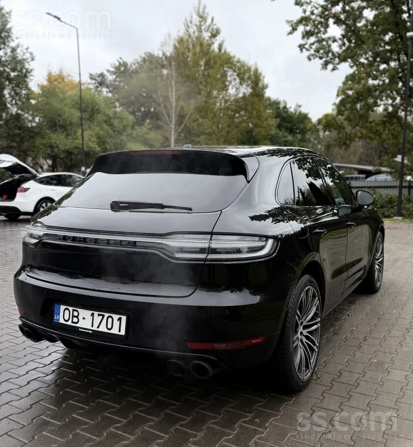 Porsche Macan 2018 photo 2