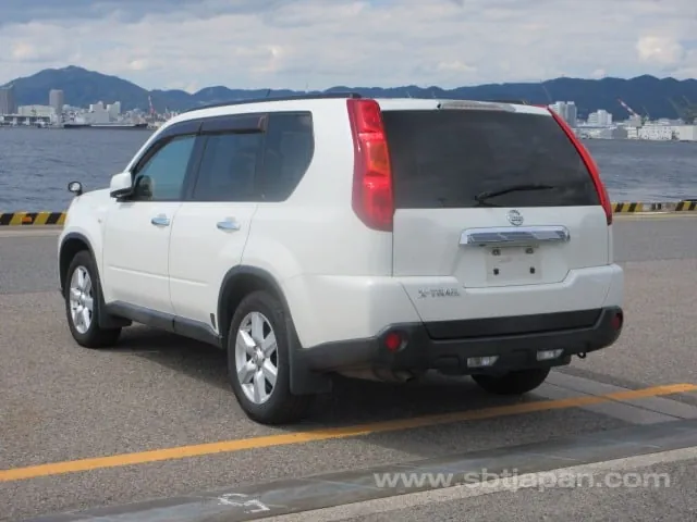 Nissan X-Trail 2010 photo 3
