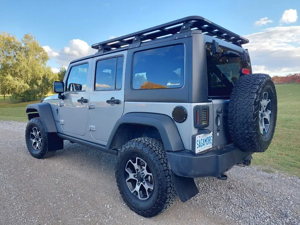 Jeep Wrangler 2014 photo 2