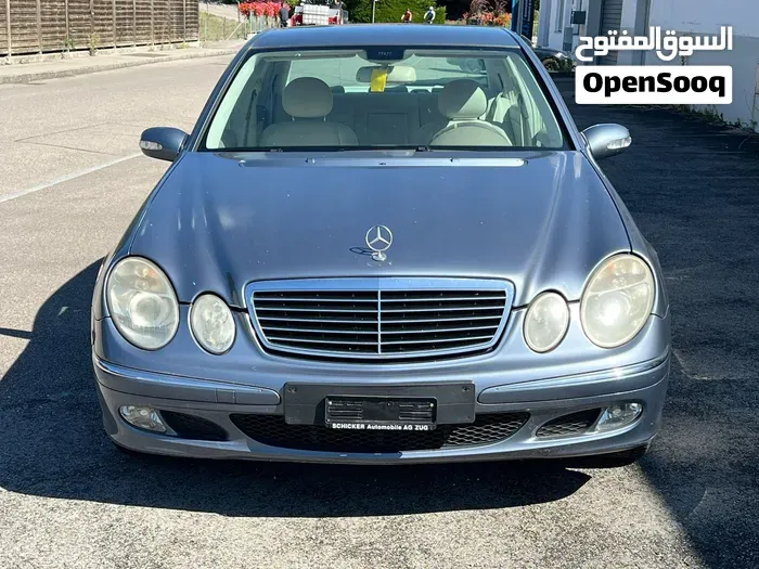 Mercedes-Benz E-Class 2004 photo 3
