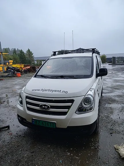 Hyundai H1 2015 photo 2