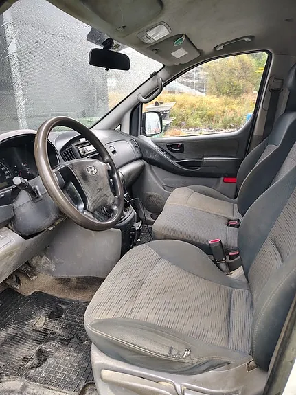 Hyundai H1 2015 photo 4